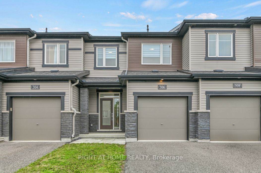 306 Guppy Grove - Photo 1