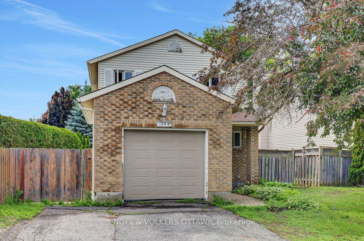 1844 Prestwick Drive - Photo 1