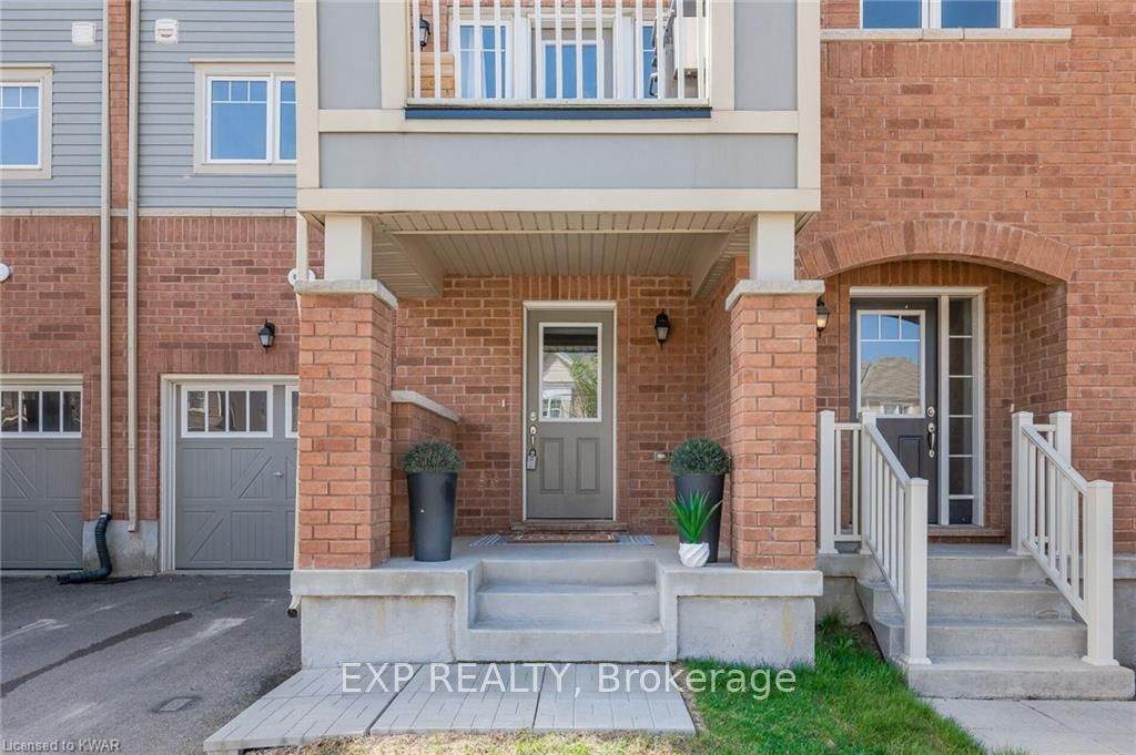 https://bt-photos.global.ssl.fastly.net/toronto/orig_boomver_1_X13514518-1.jpg