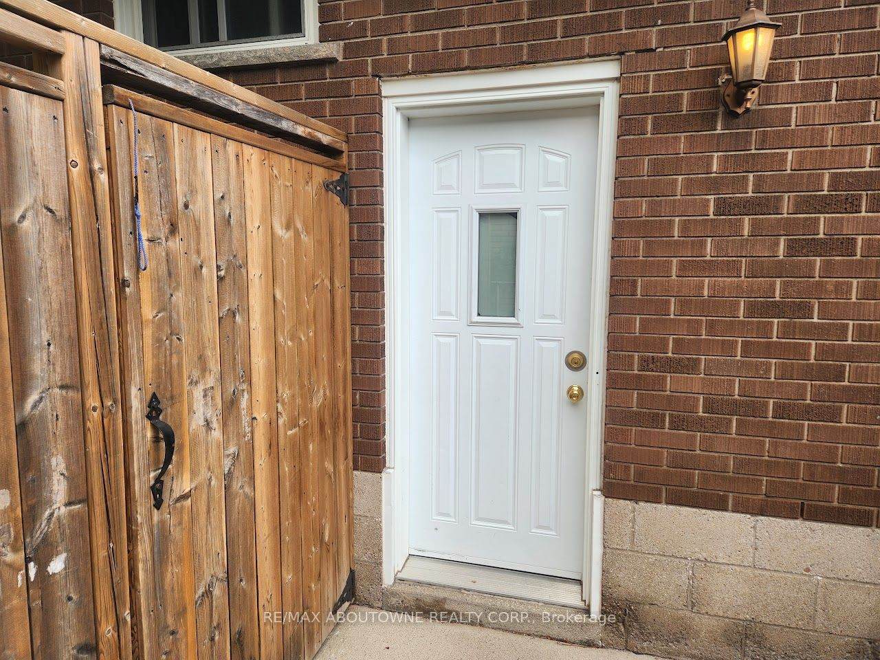https://bt-photos.global.ssl.fastly.net/toronto/1280_boomver_1_X13582788-1.jpg