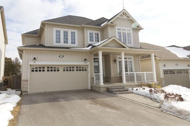 700 Prince Of Wales Dr - Photo 1