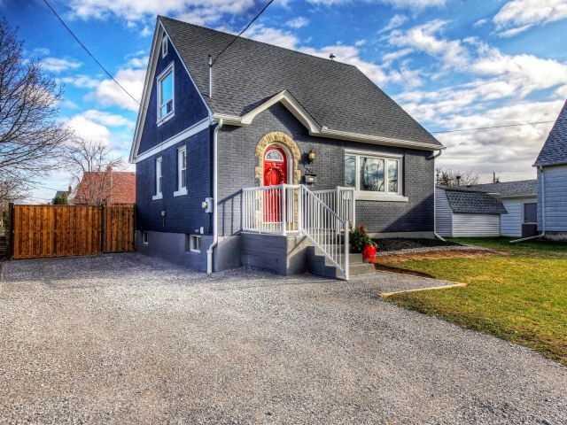 290 Grantham Ave - Photo 1