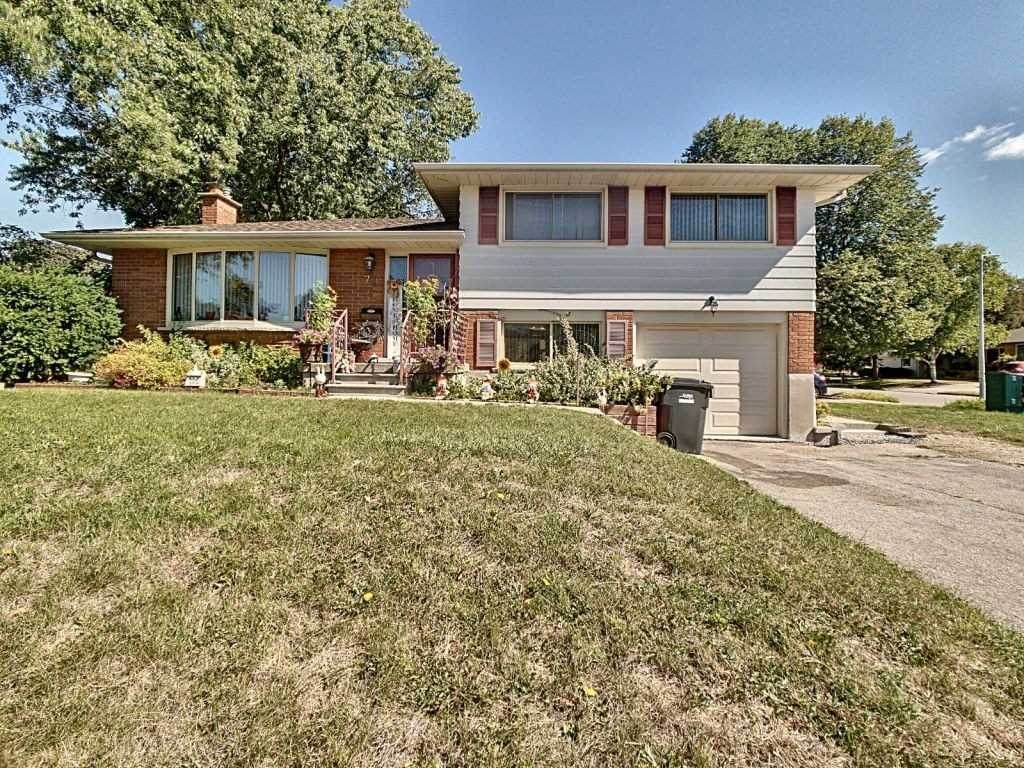 78 Devere Dr - Photo 1
