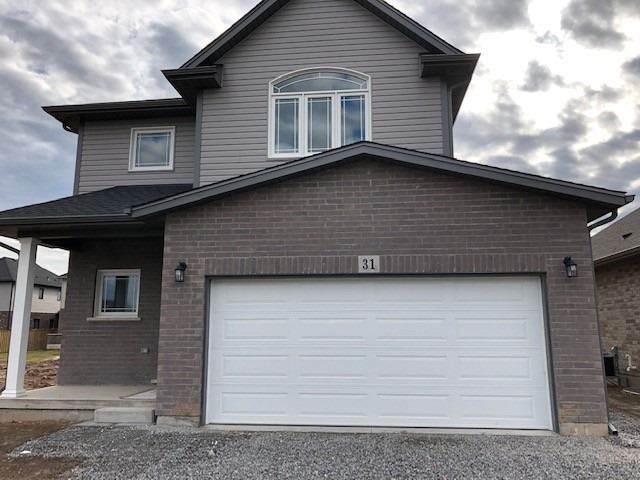 31 Quebec Ave - Photo 1