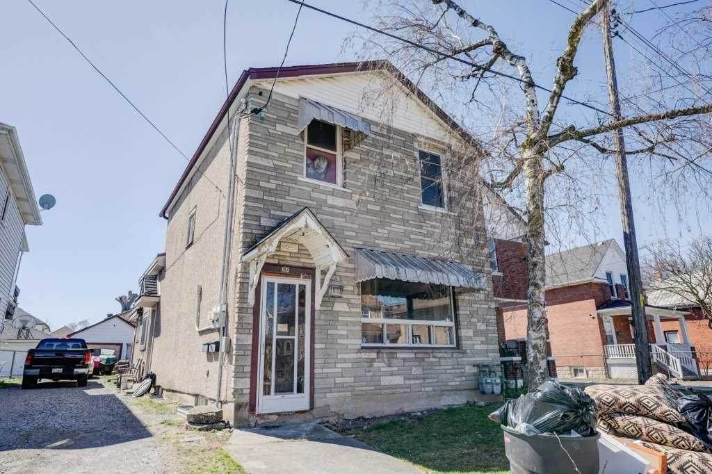 37 Albert St - Photo 1
