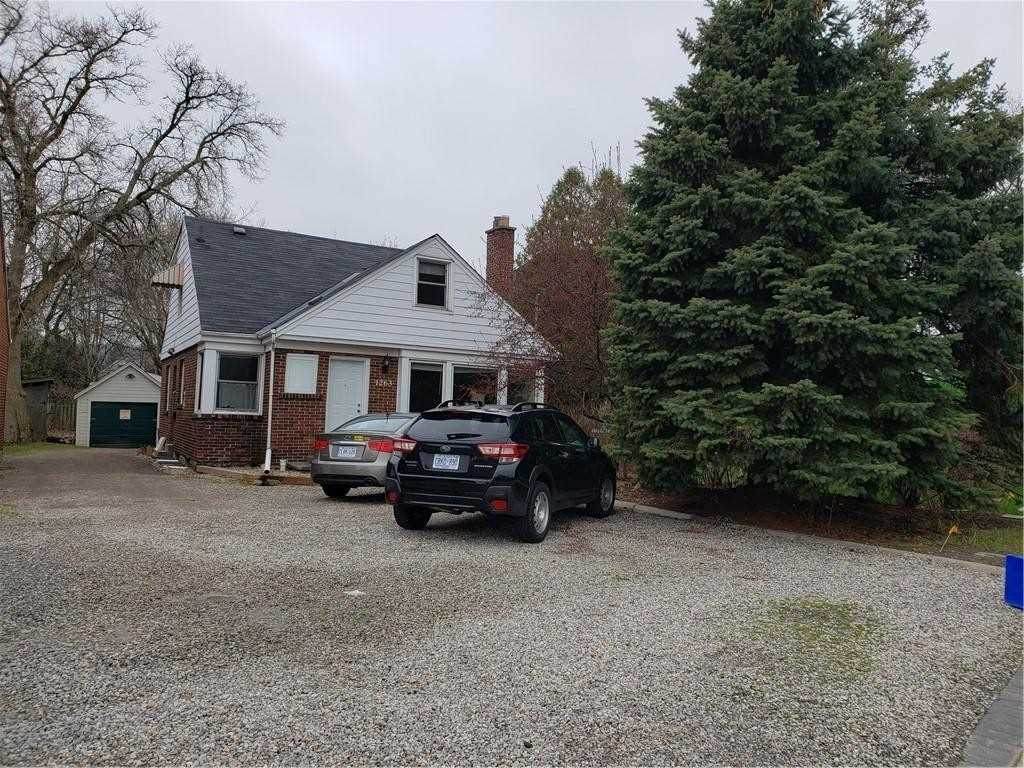 1263 Main St - Photo 1