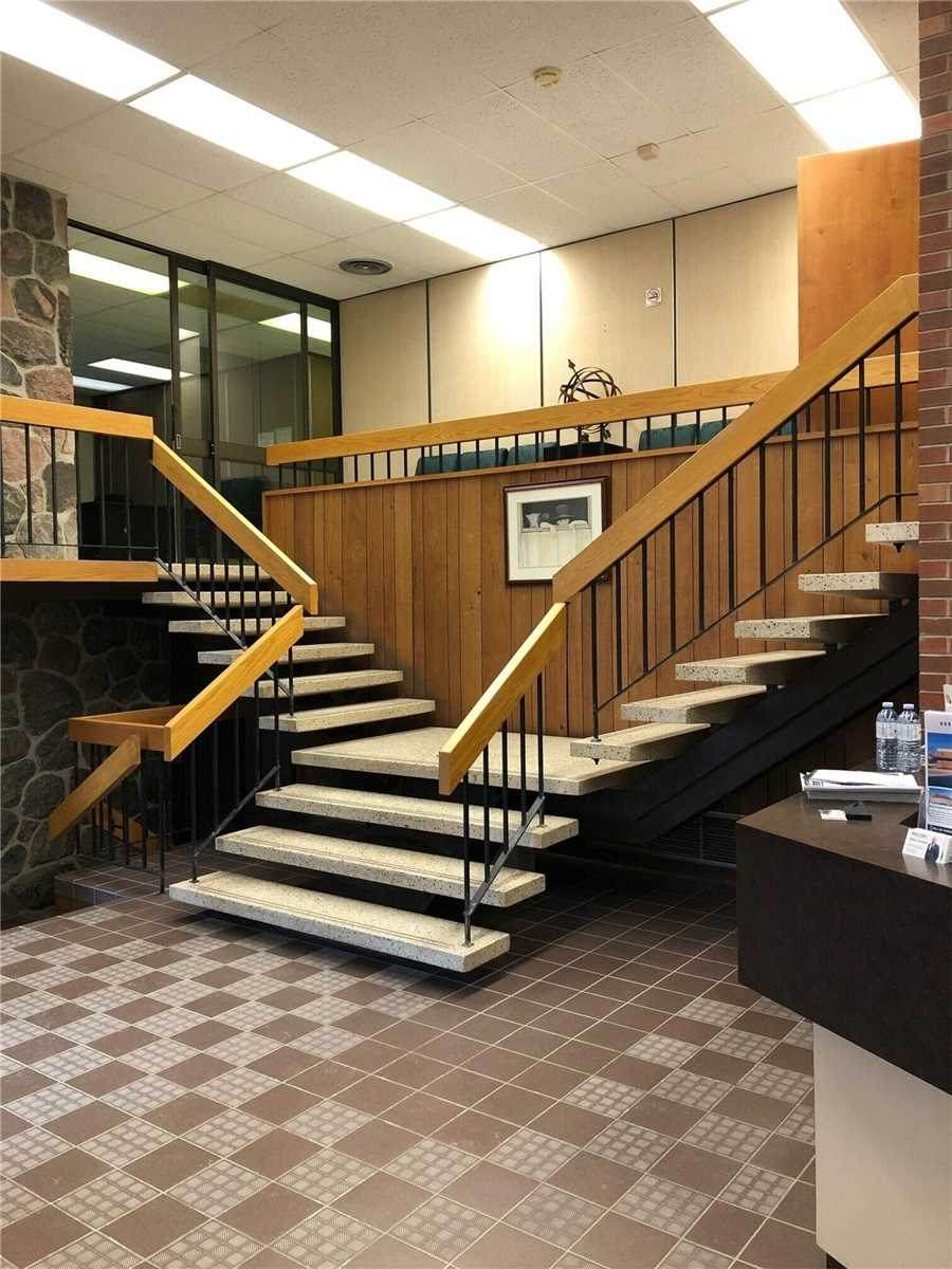 111 Broad St - Photo 1