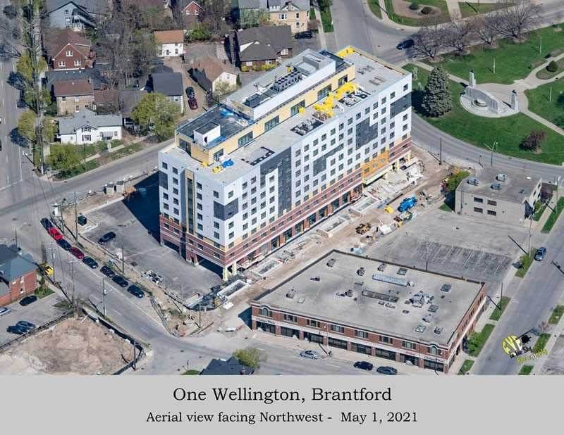 1 Wellington St - Photo 1