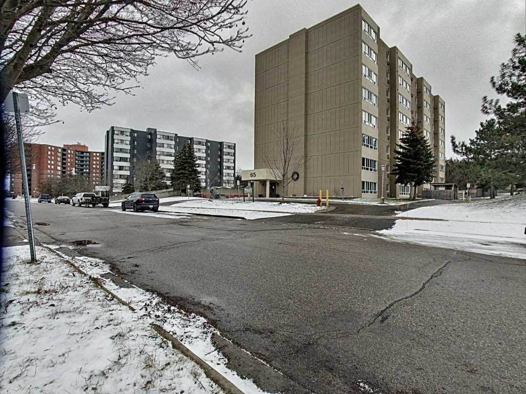 65 Highland Cres - Photo 1