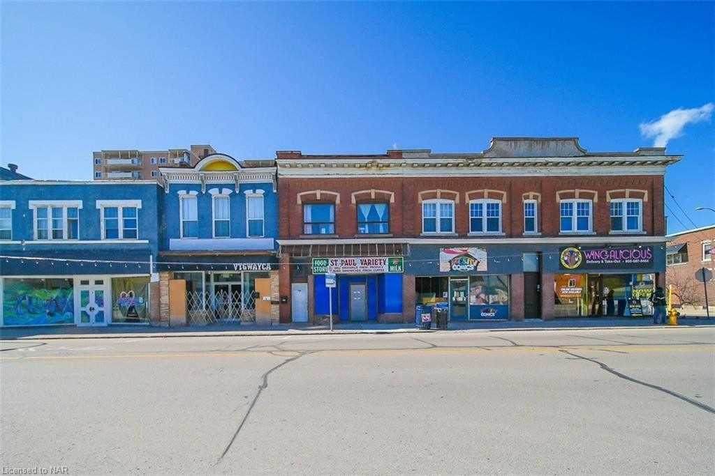409-411 St. Paul St - Photo 1