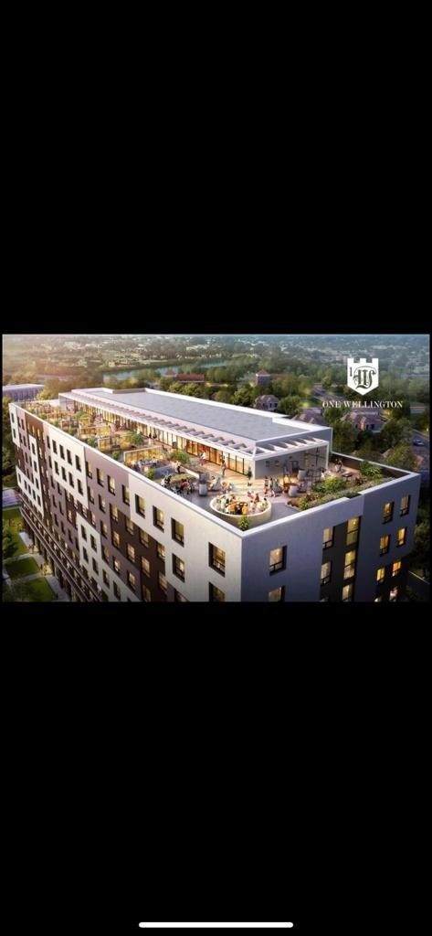1 Wellington St - Photo 1