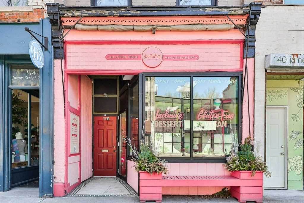 142 James St - Photo 1