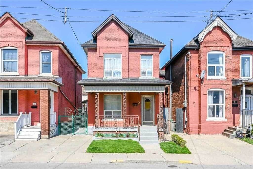 19 Kinrade Ave - Photo 1