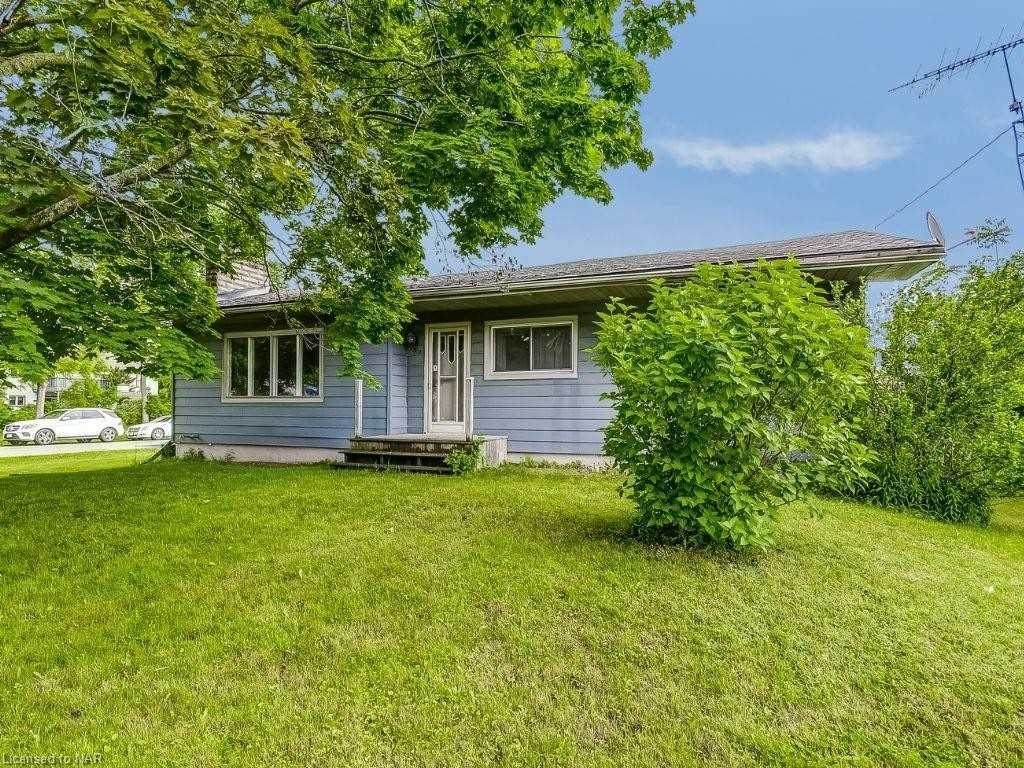 332 Knoll St - Photo 1