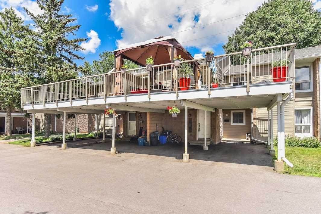 65 Glamis Rd - Photo 1