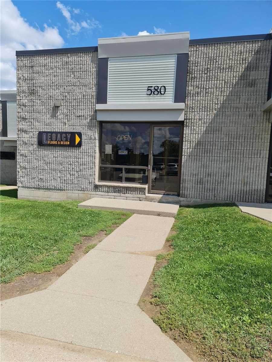 580 Newbold St - Photo 1