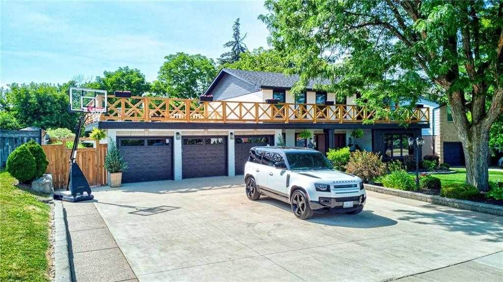 152 Country Club Dr - Photo 1