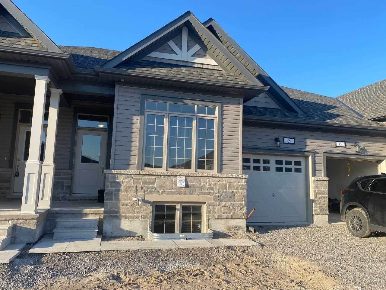 17 Lakewood Cres - Photo 1