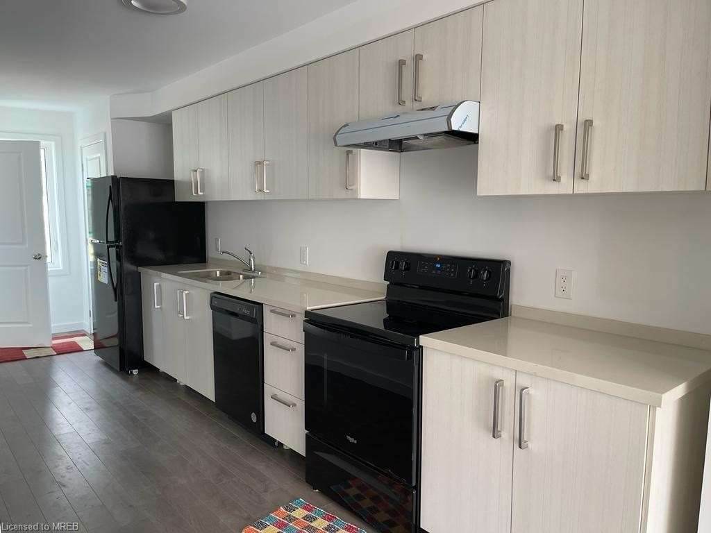 379 Chaffey St - Photo 1