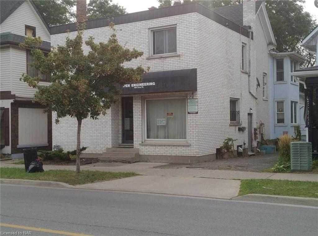 198 King St - Photo 1