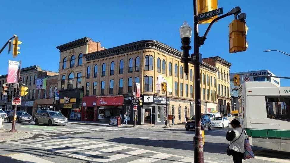 140 Simcoe St - Photo 1