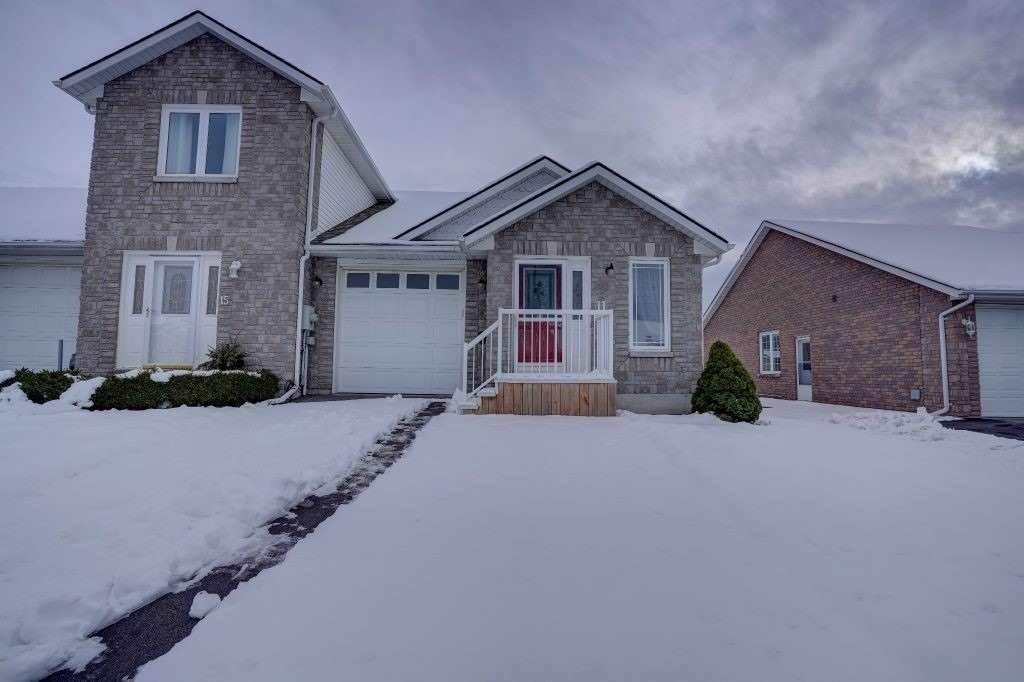 11 Alder Crt - Photo 1