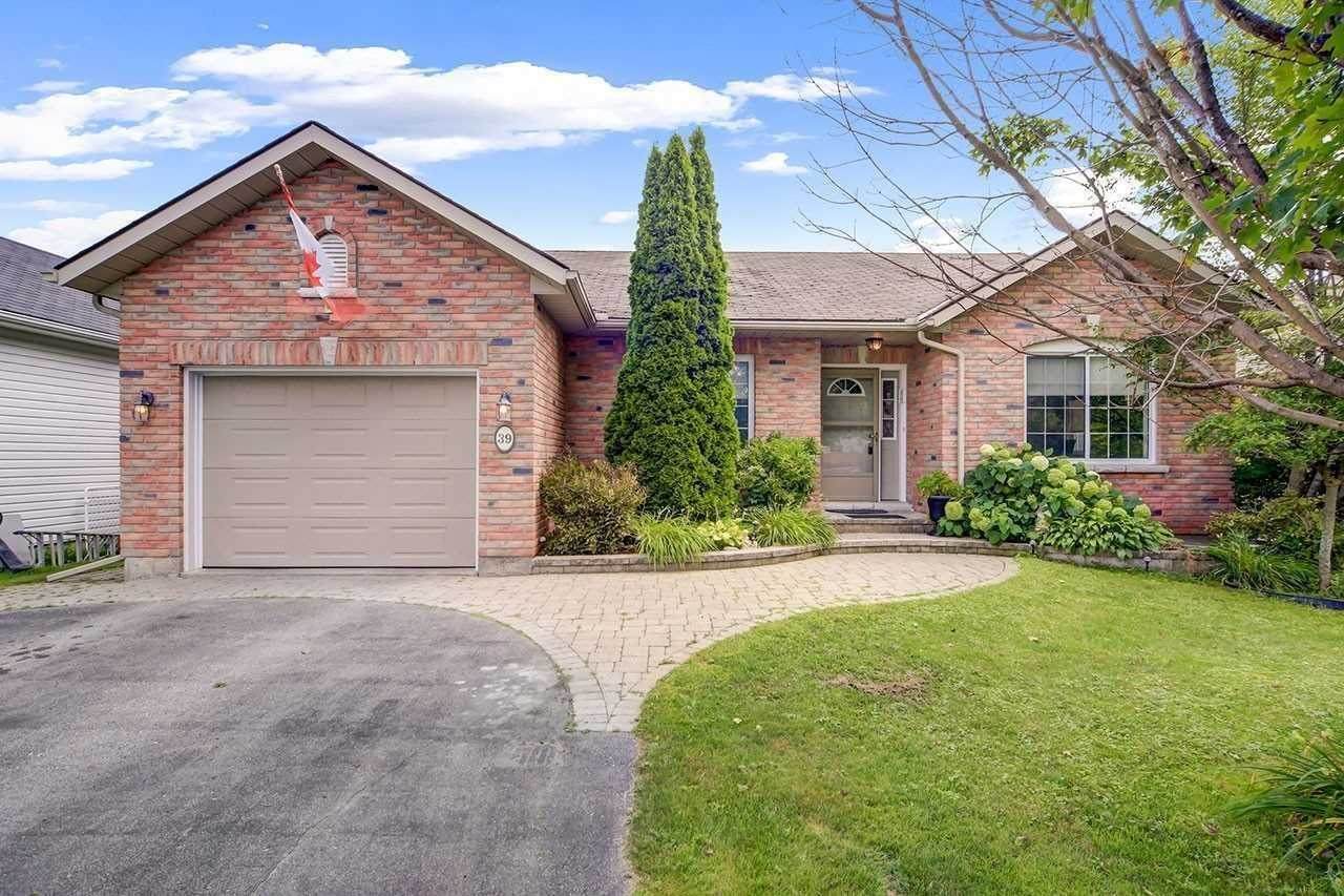 39 Applewood Dr - Photo 1