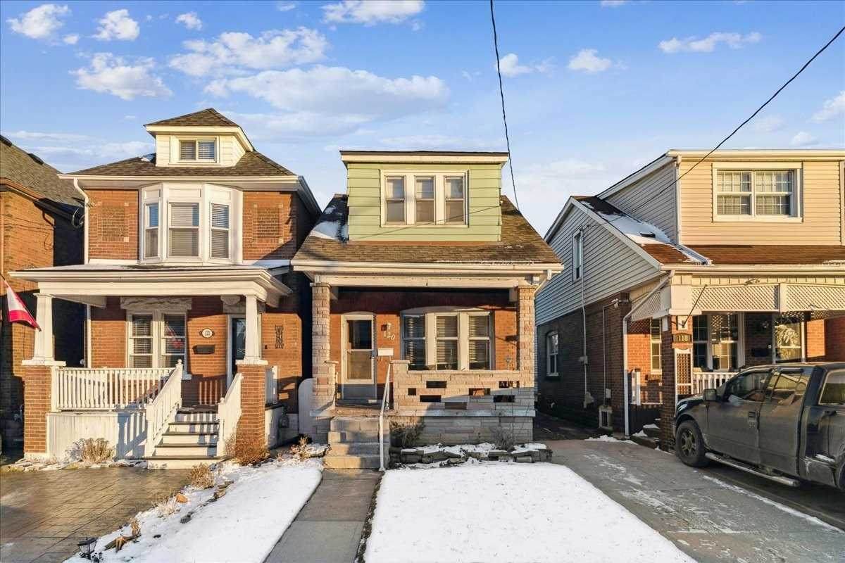 120 Connaught Ave - Photo 1