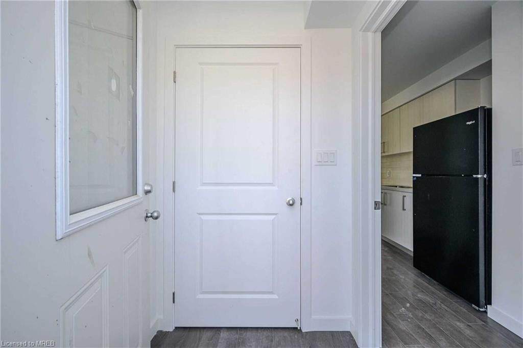 379 Chaffey St - Photo 1