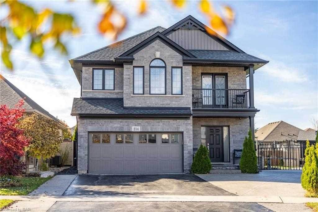 214 Cardinal Cres - Photo 1
