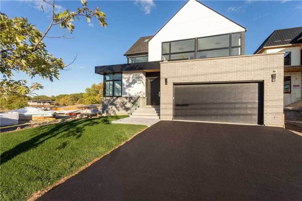 70 Upper Mount Albion Rd - Photo 1
