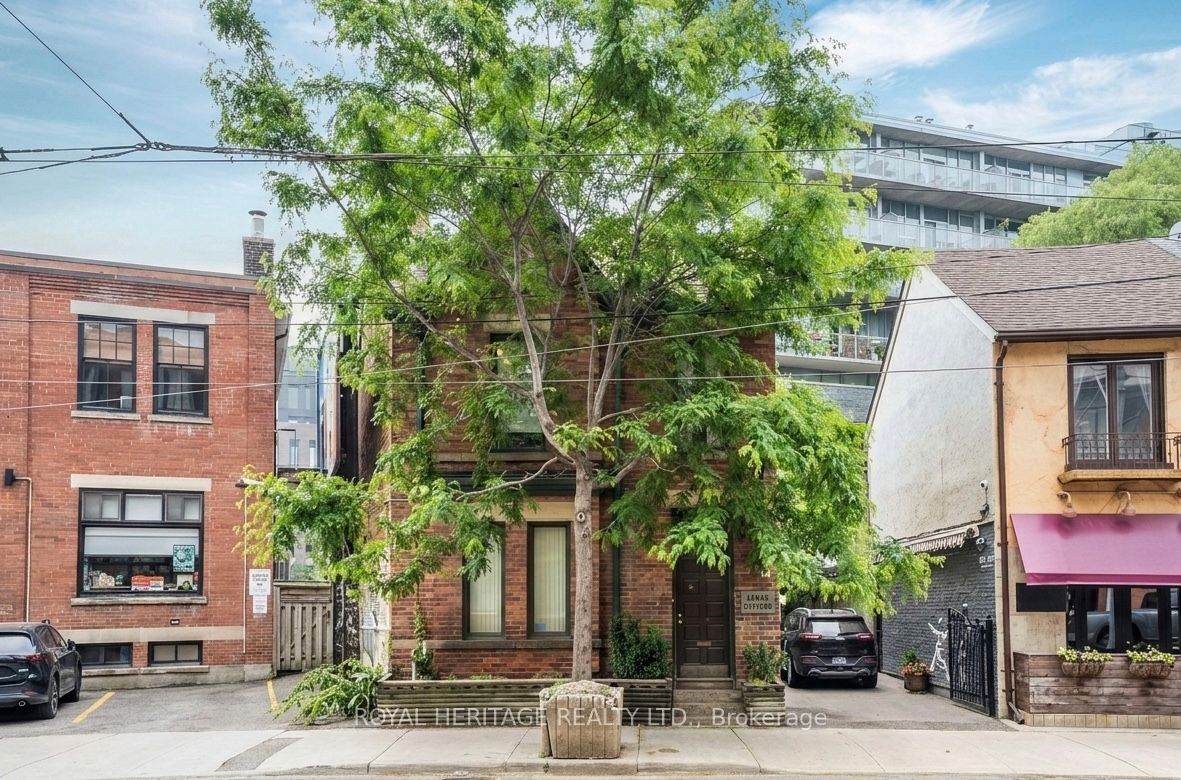 533 Queen Street - Photo 1