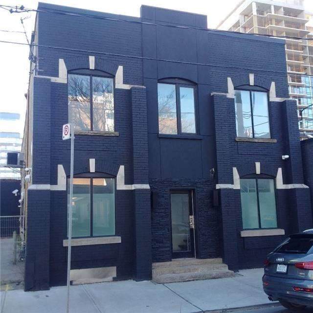 431 Richmond St - Photo 1