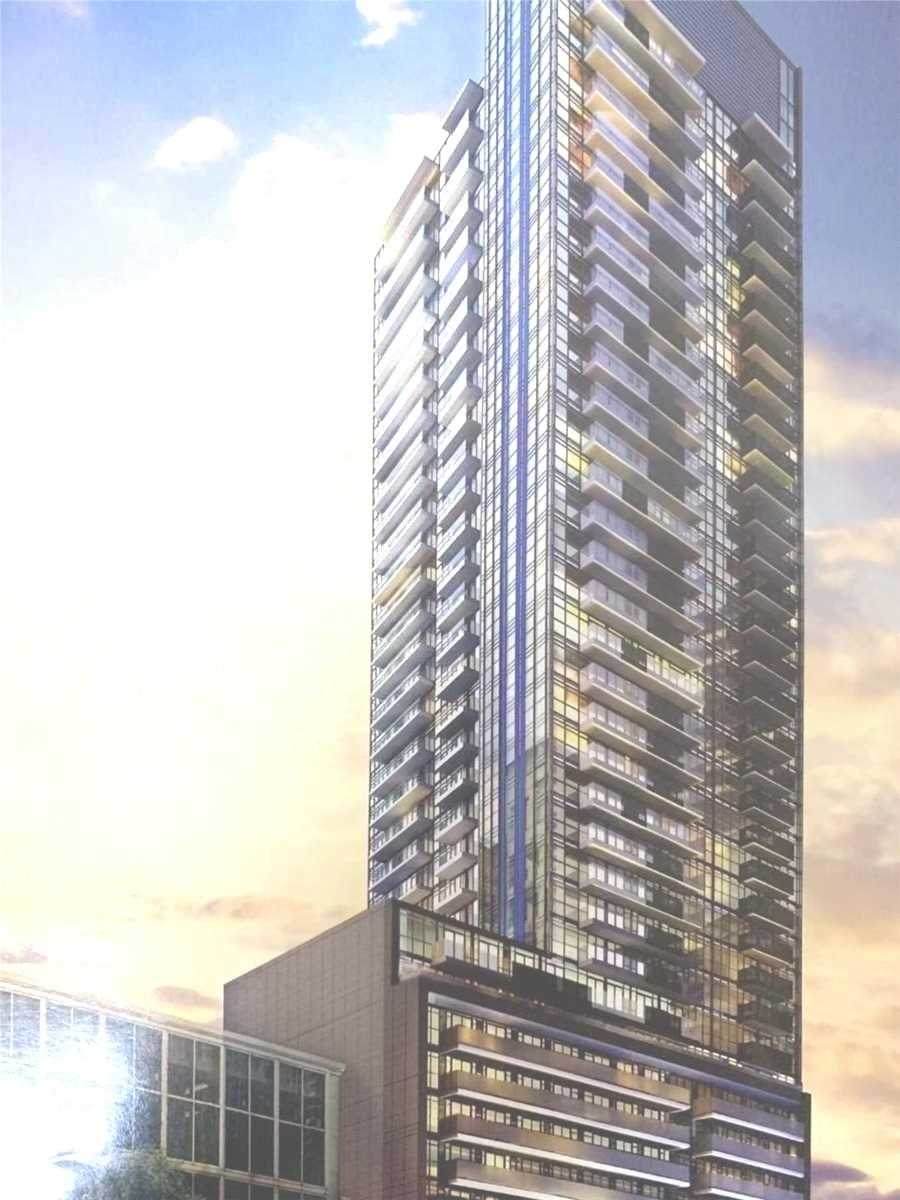 125 Redpath Ave - Photo 1