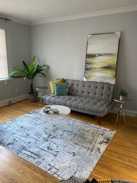127 Sheppard Ave - Photo 1