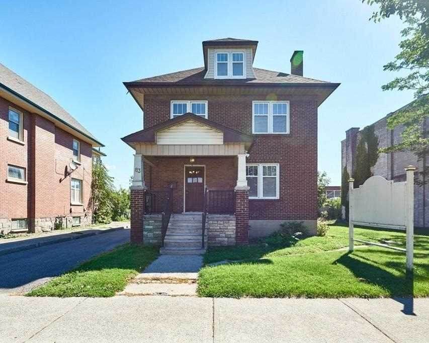 83 Centre St - Photo 1
