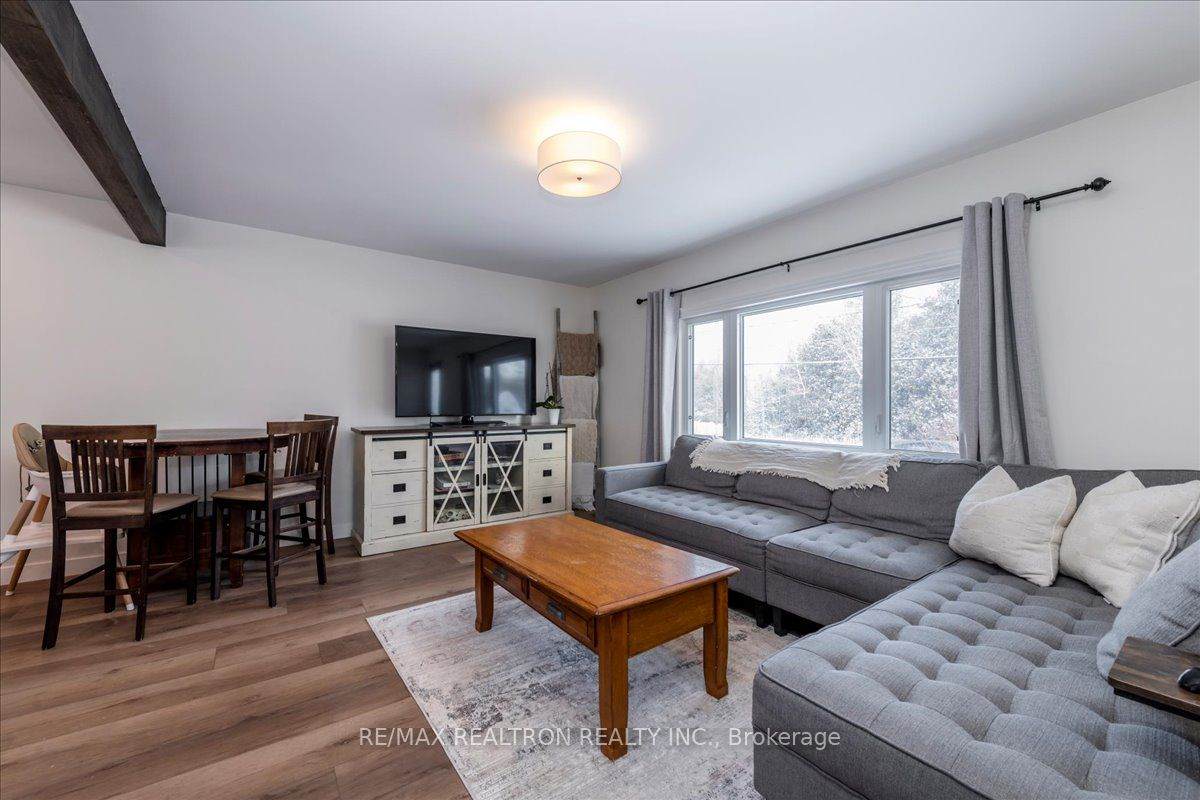 https://bt-photos.global.ssl.fastly.net/toronto/orig_boomver_2_N12842910-1.jpg