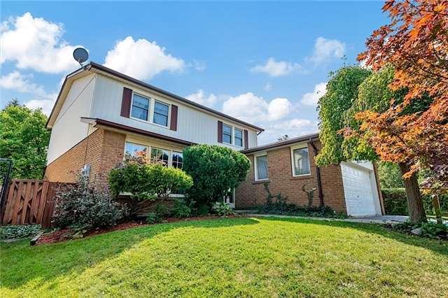 133 Simonston Blvd - Photo 1