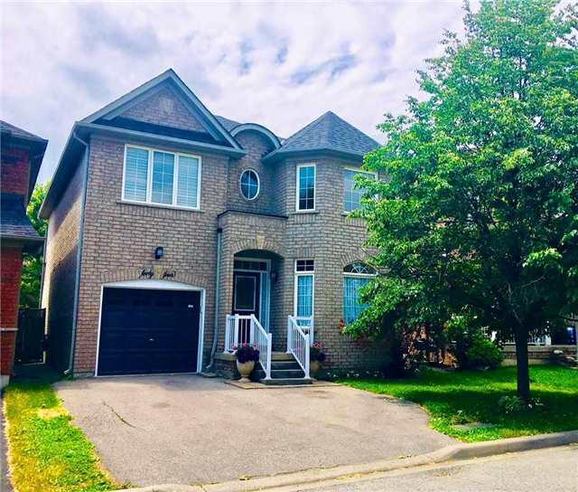 44 Trailsbrook Terr - Photo 1