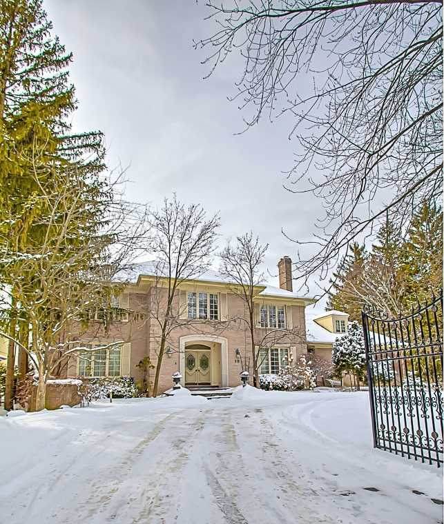 10 Doncrest Dr - Photo 1