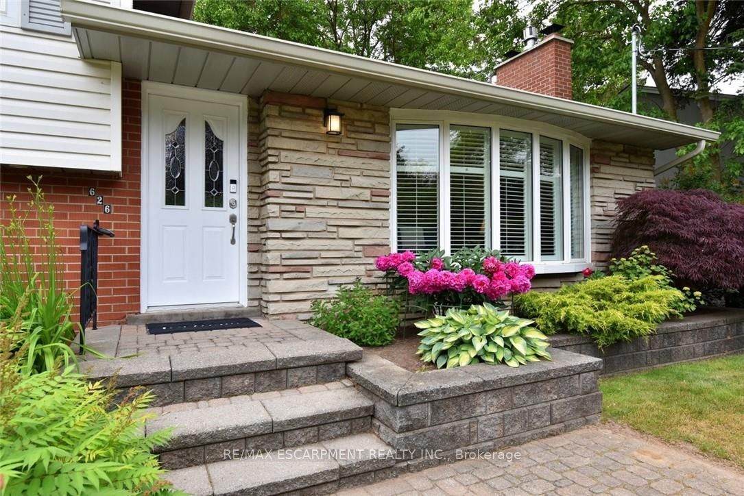 https://bt-photos.global.ssl.fastly.net/toronto/orig_boomver_3_W13014266-1.jpg
