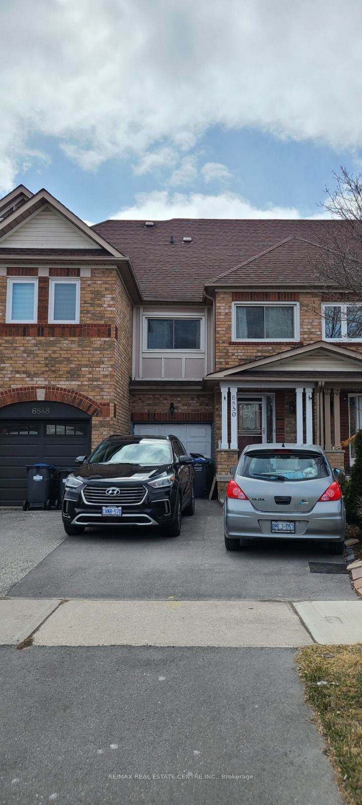 6850 Dillingwood Drive - Photo 1