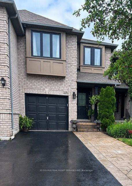 https://bt-photos.global.ssl.fastly.net/toronto/orig_boomver_2_W13518578-1.jpg