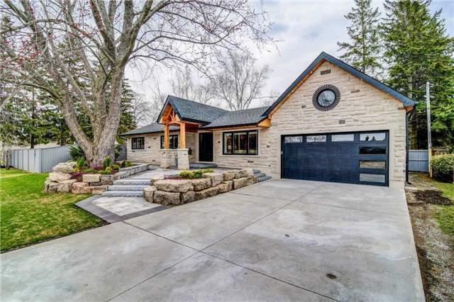 4084 Lorraine Cres - Photo 1
