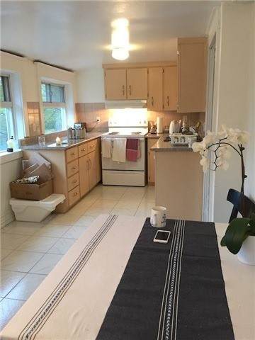 12 Lauder Ave - Photo 1