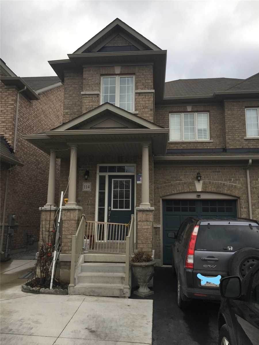 114 Lesabre Cres - Photo 1