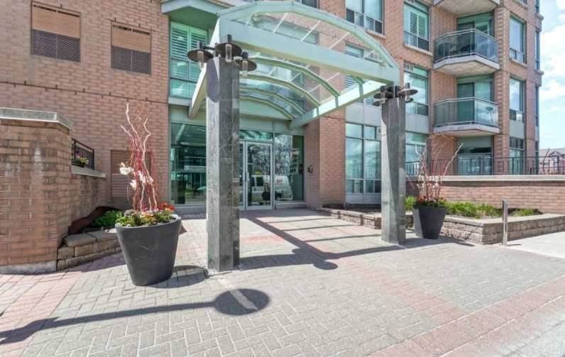 190 Manitoba St - Photo 1