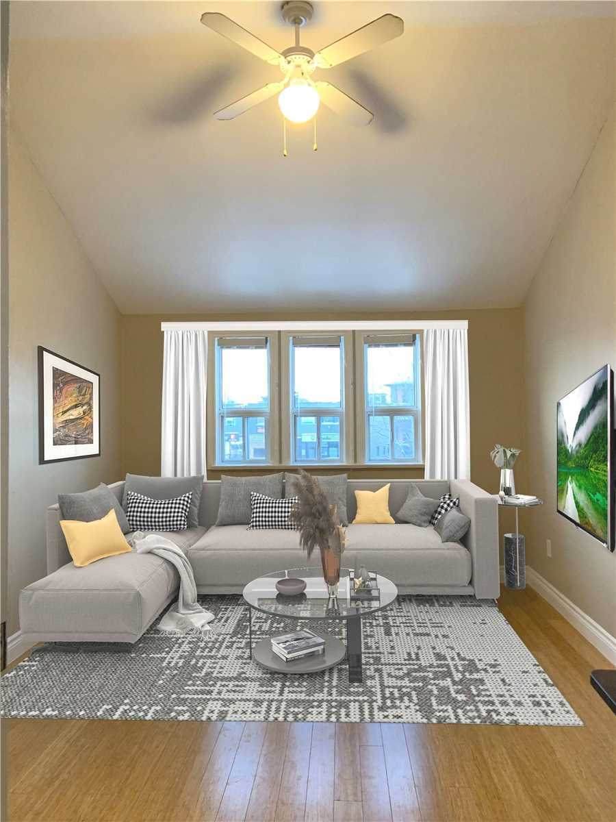 3823 Bloor St - Photo 1