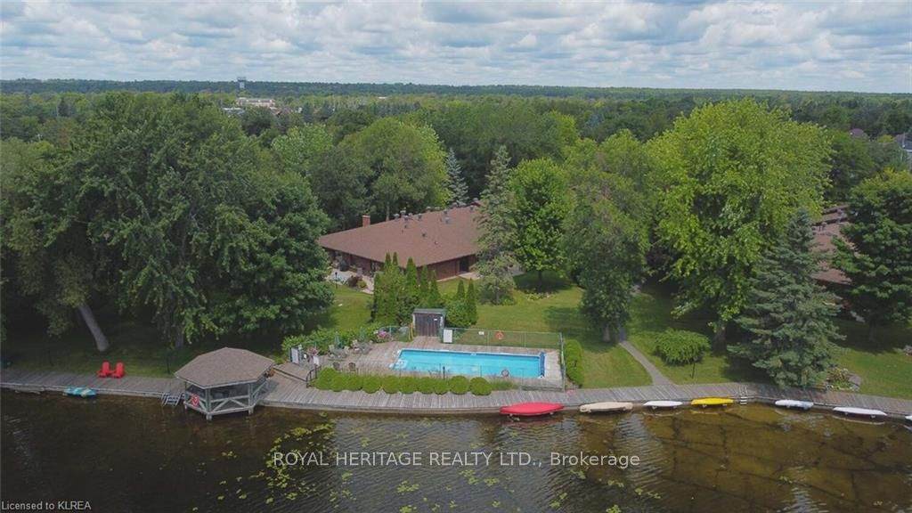 200 East Street - Photo 1