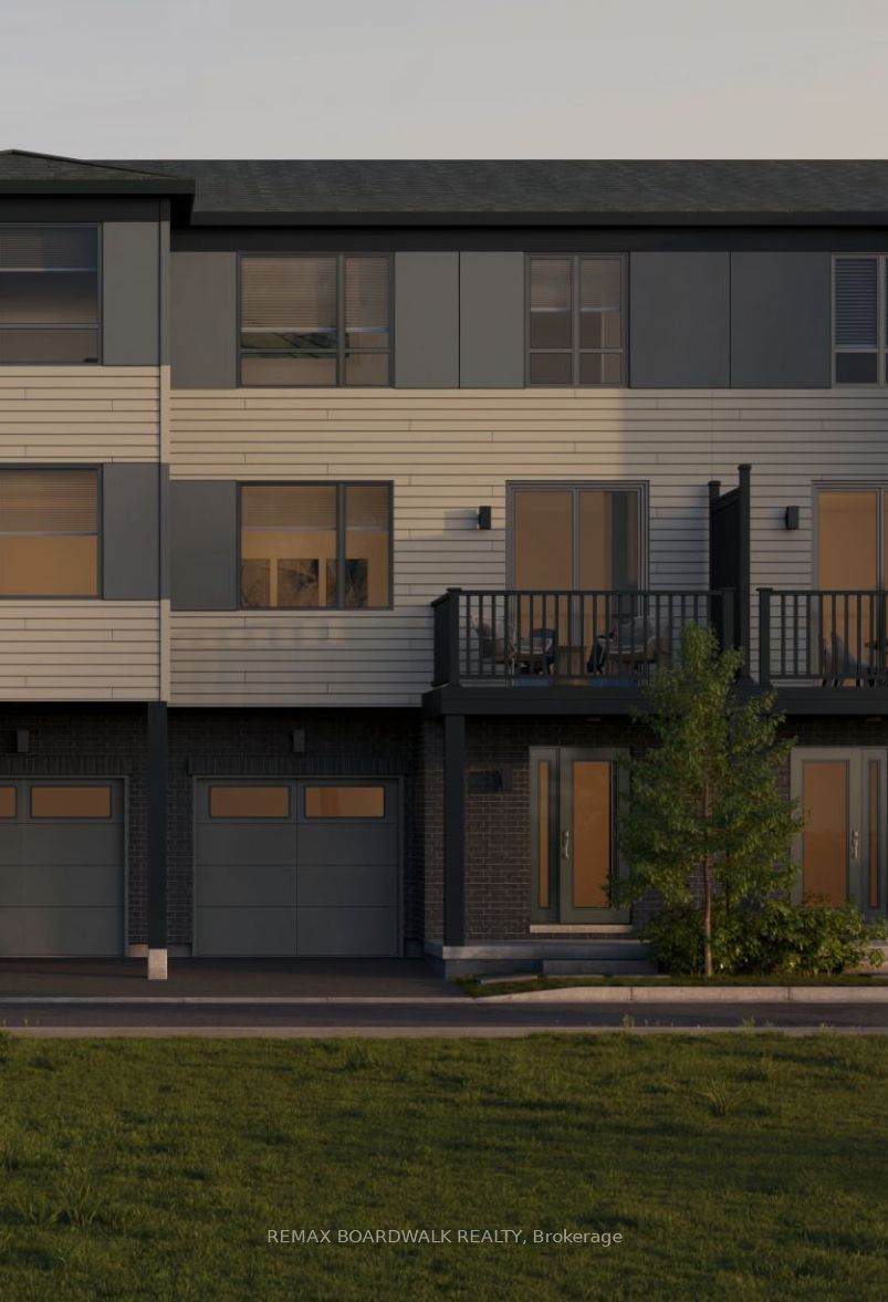 575 Escala Private - Photo 1